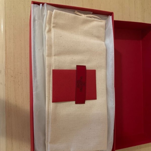 Valentino VLTN Pool Slide Sandals - Picture 3 of 8